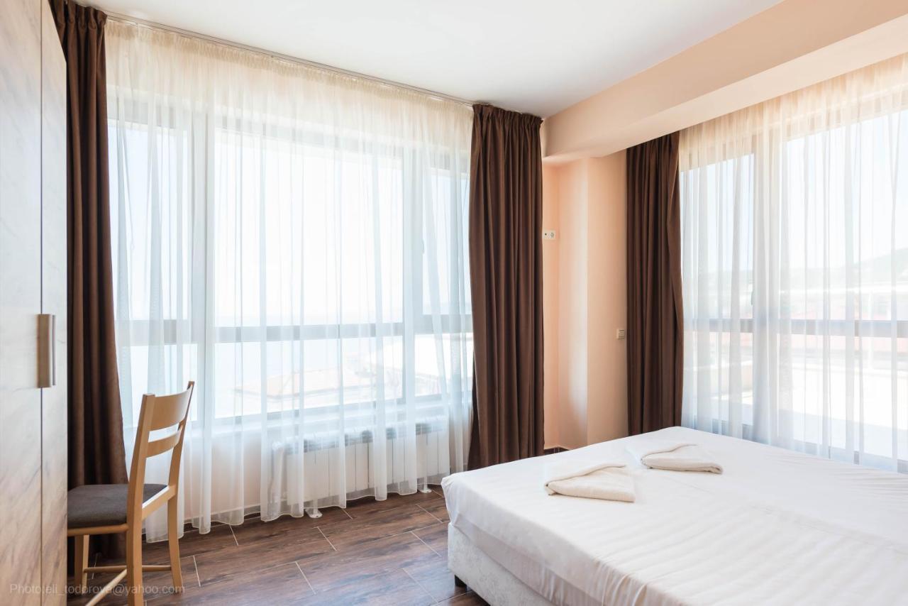 Balchik Sea View Apartments In Princess Residence Dış mekan fotoğraf